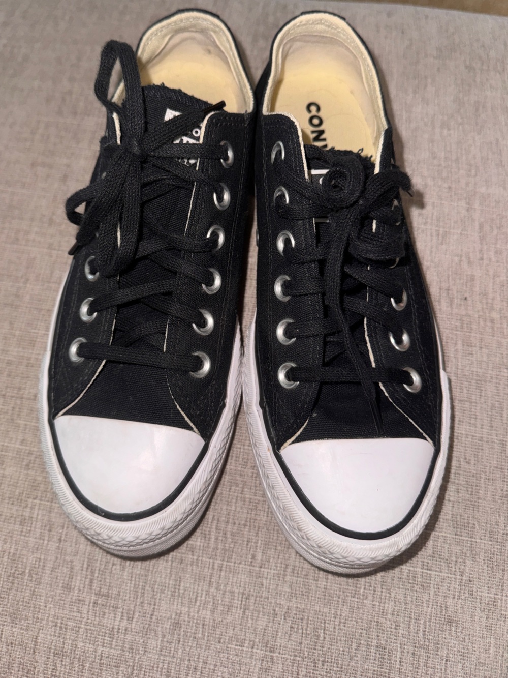 Converse platform Black and White Low-Top Canvas Sneakers
